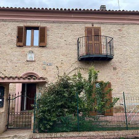 Casa Manuela Apartment Loreto